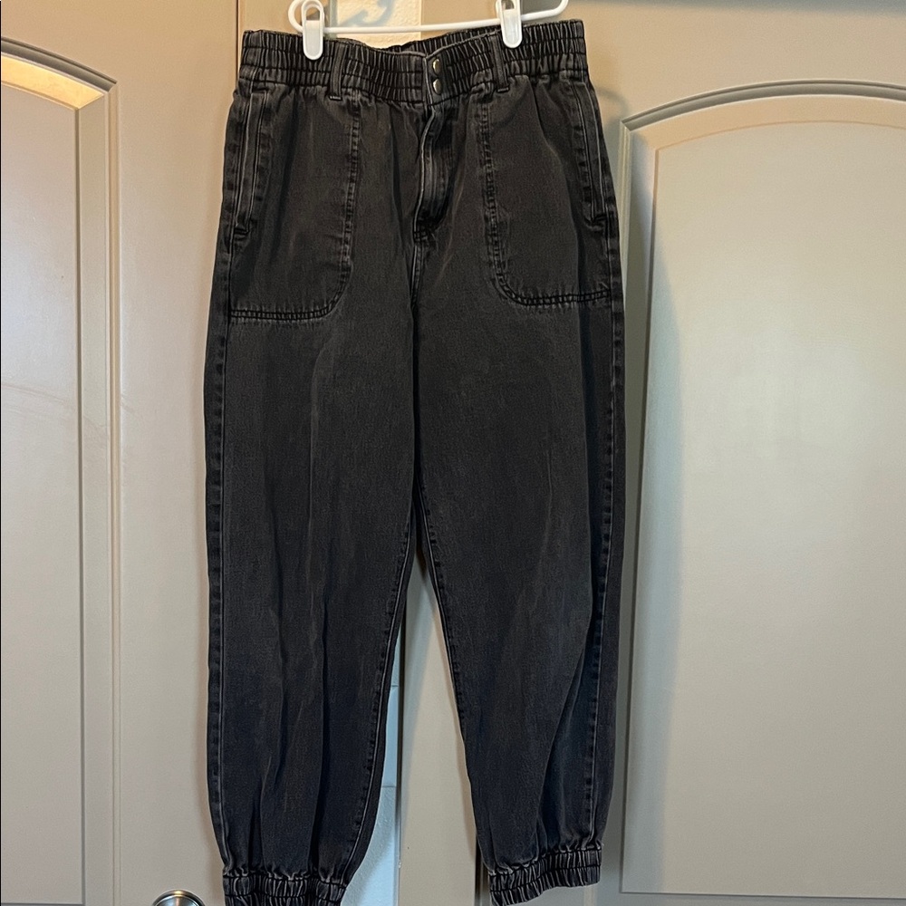 Forever 21 Charcoal Joggers